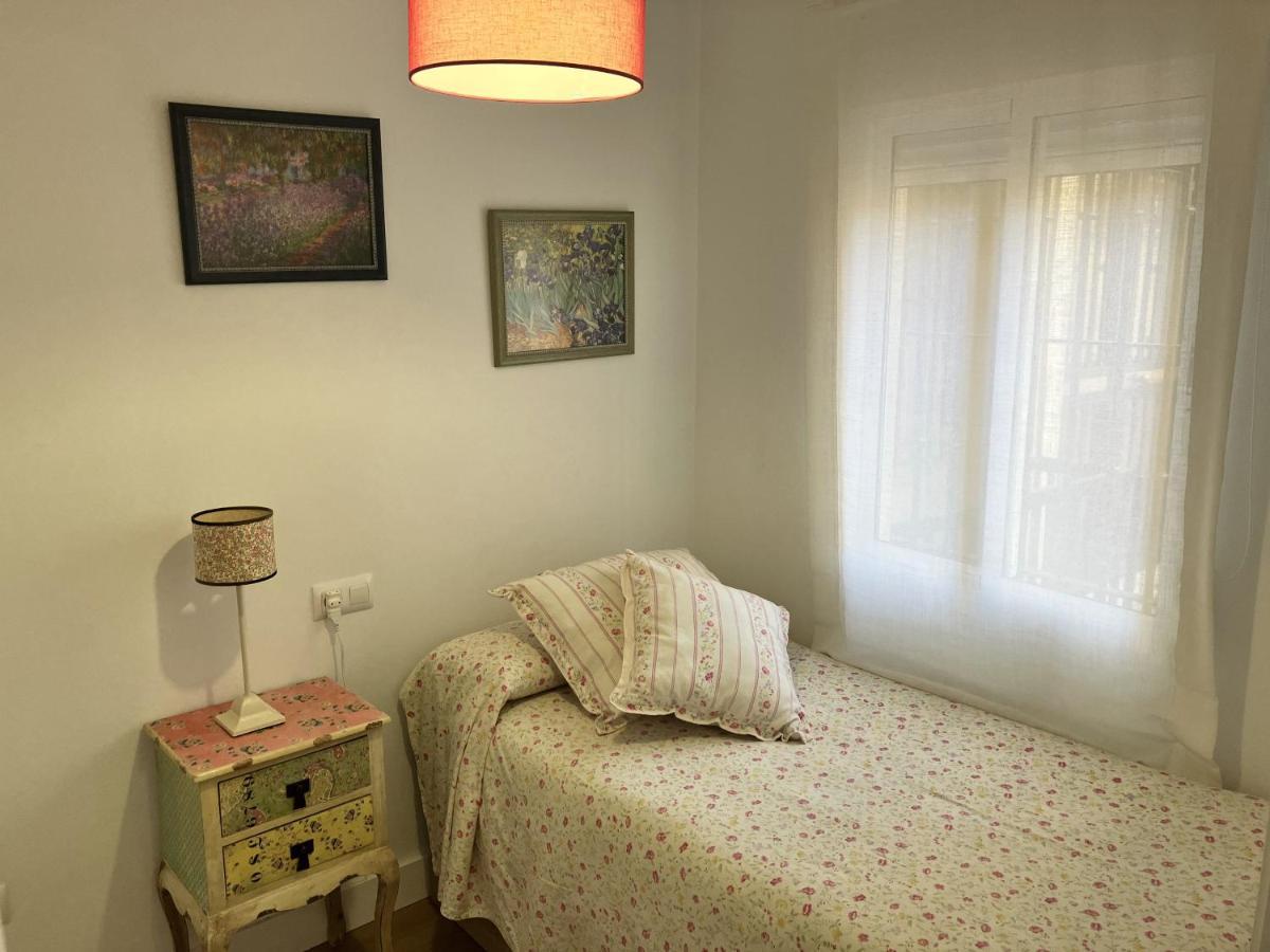 Apartamento Calle Teodosio Sevilla Exterior foto